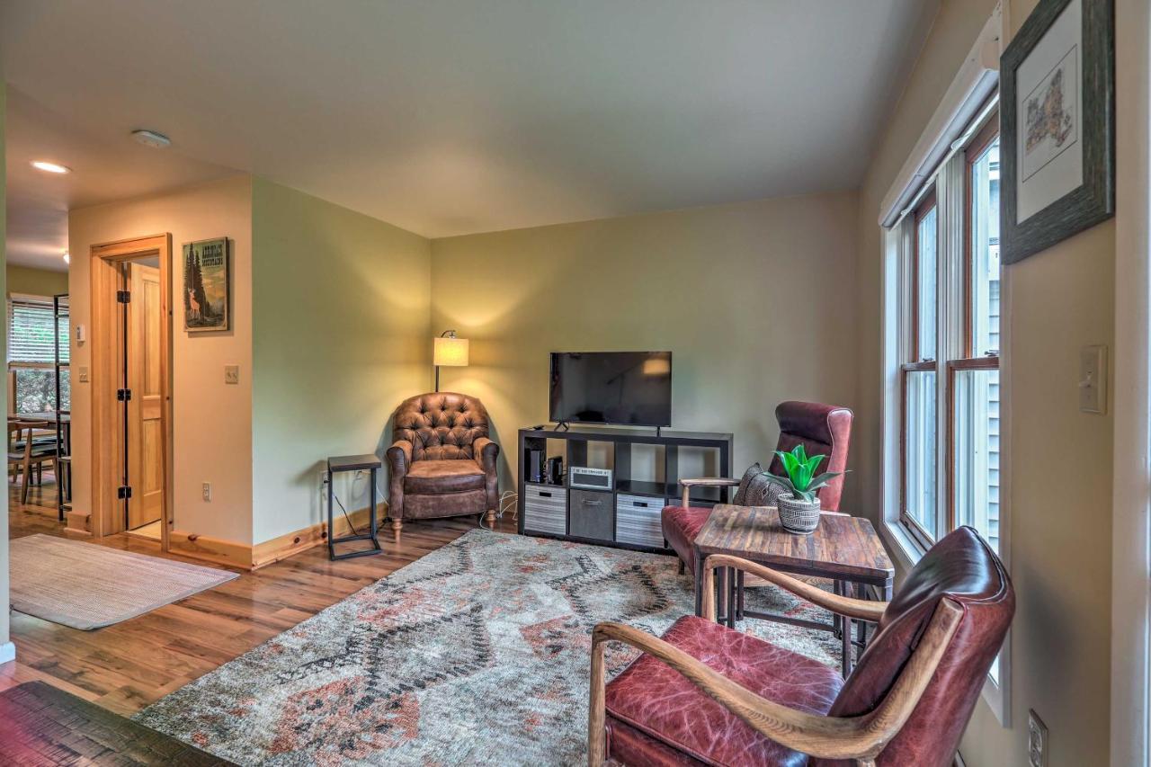 Lake Placid Gem With Patio And Views Less Than 1 Mi To Beach! Bagian luar foto