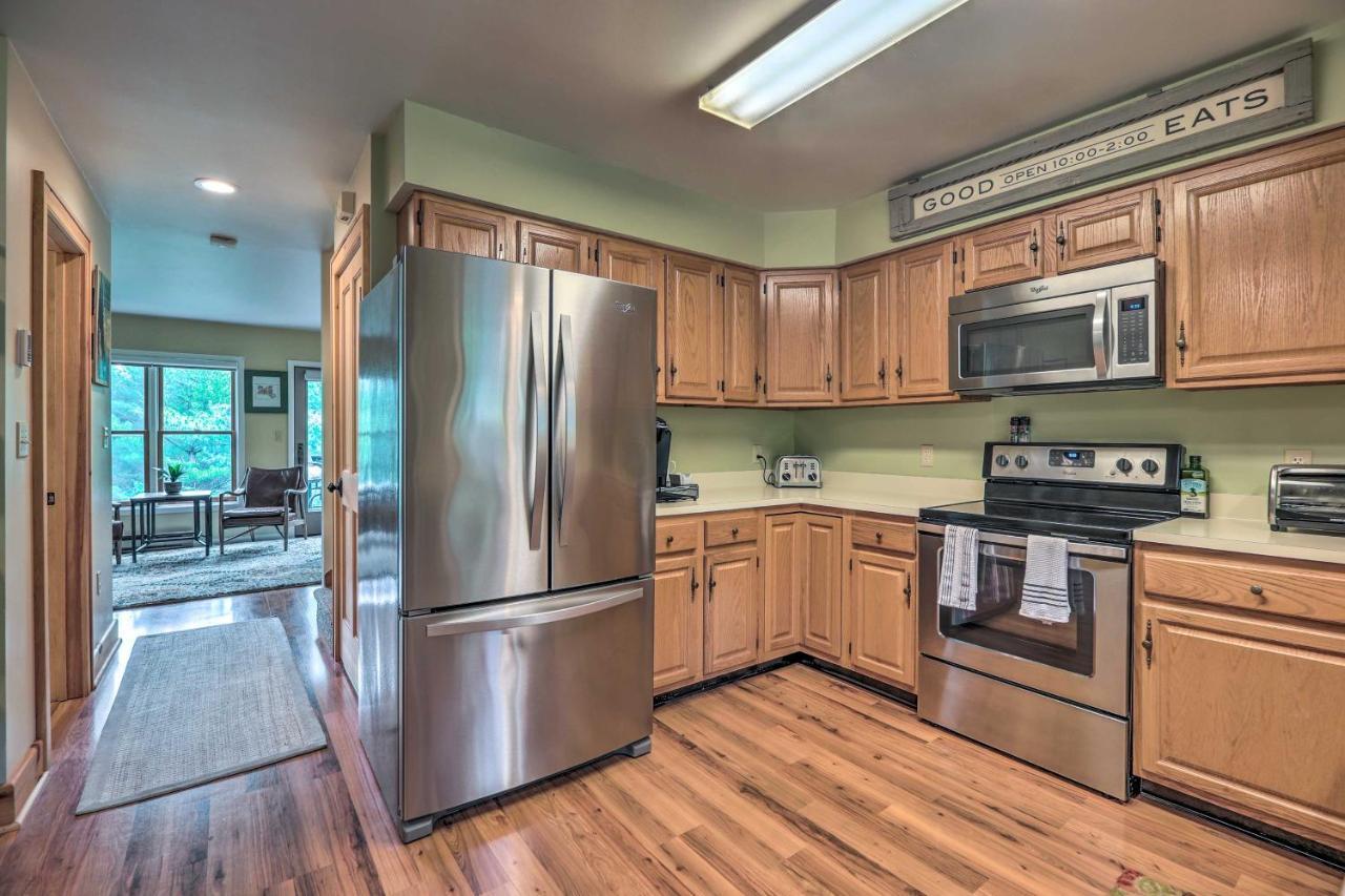 Lake Placid Gem With Patio And Views Less Than 1 Mi To Beach! Bagian luar foto